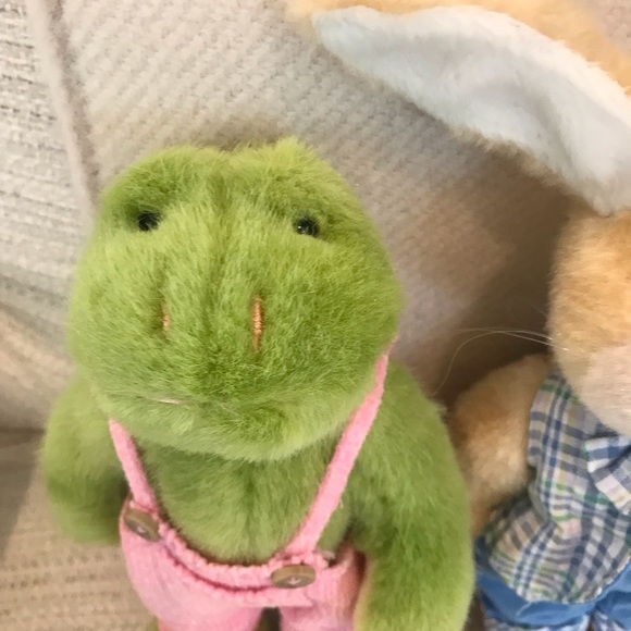 Easter Plush Trio - Picture 2 of 8